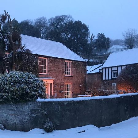 Spring Gardens B&B Wadebridge Exterior photo