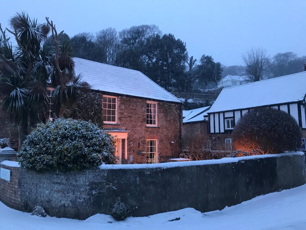 Spring Gardens B&B Wadebridge Exterior photo